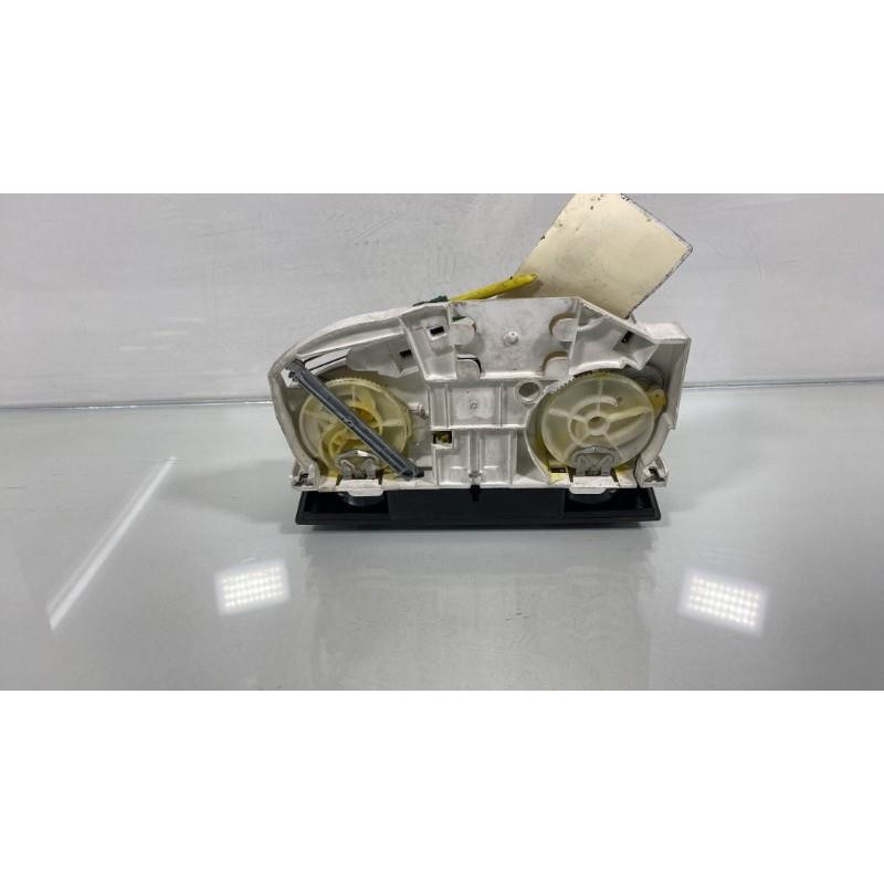 Commande chauffage VOLKSWAGEN LUPO Photo n°1