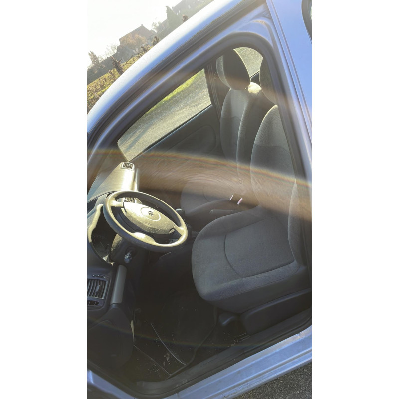 Capot RENAULT CLIO 2 Photo n°12