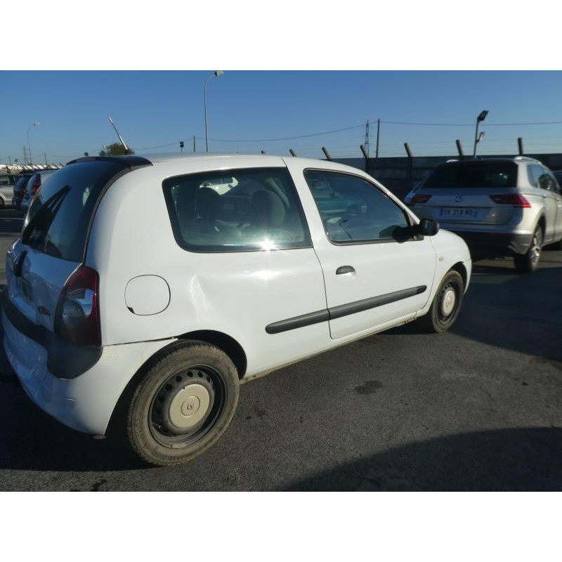 Compresseur clim RENAULT CLIO 2 Photo n°9