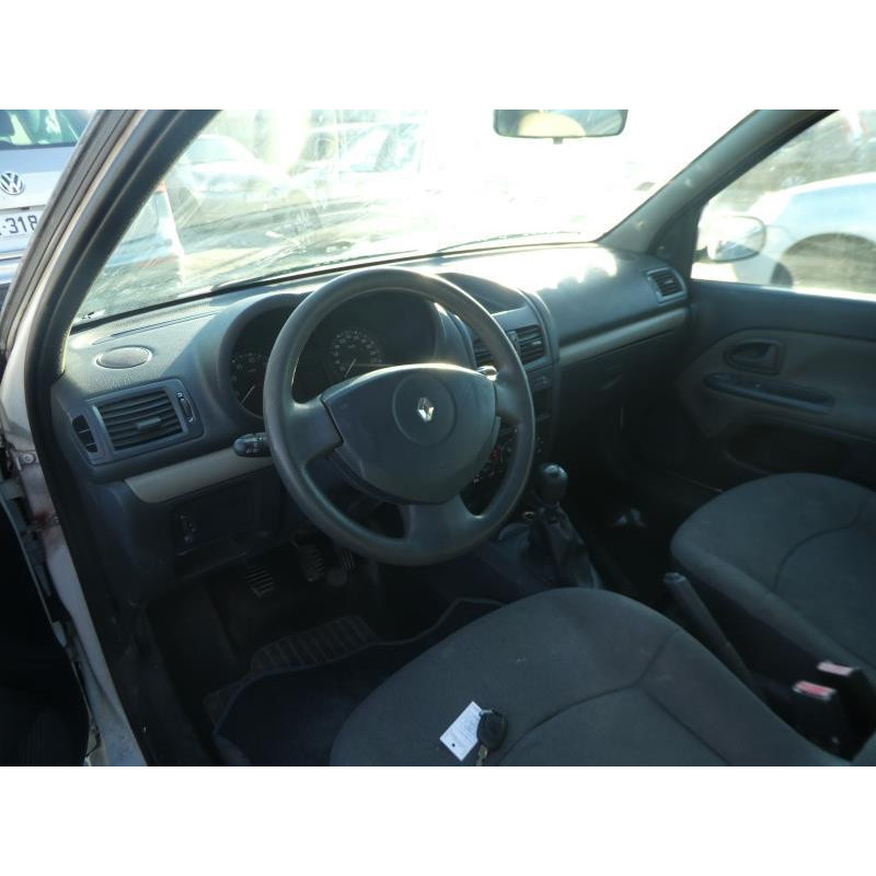 Compresseur clim RENAULT CLIO 2 Photo n°16