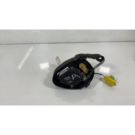 Pretensionneur de ceinture avant droit VOLKSWAGEN POLO 4 Photo n°1