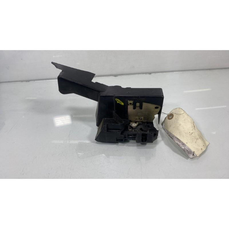 Serrure avant droit RENAULT CLIO 2 Photo n°3