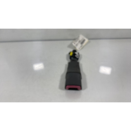 Attache ceinture arriere droit TOYOTA PRIUS 2 Photo n°1
