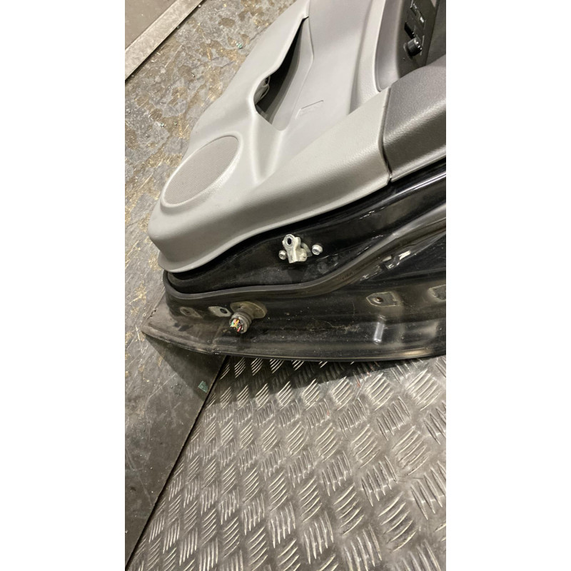Porte avant gauche SUZUKI SX4 1 Photo n°3