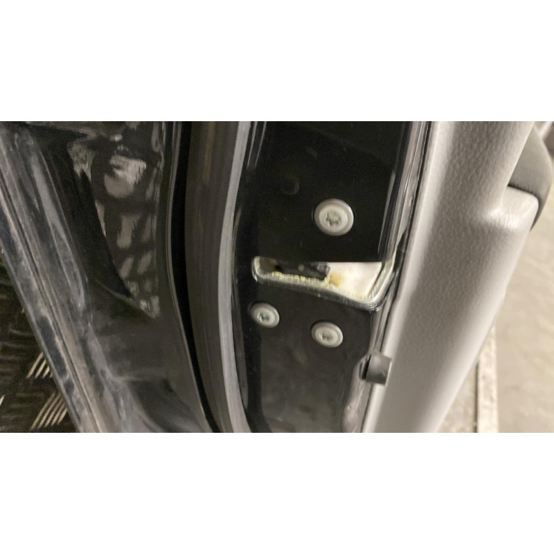 Porte avant gauche SUZUKI SX4 1 Photo n°4