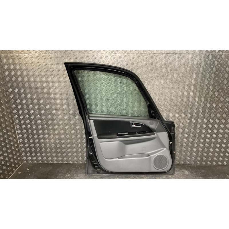 Porte avant gauche SUZUKI SX4 1 Photo n°5