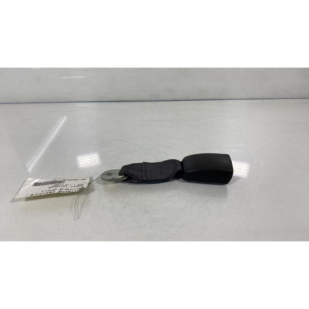 Attache ceinture arriere droit SUZUKI SX4 1 Photo n°1