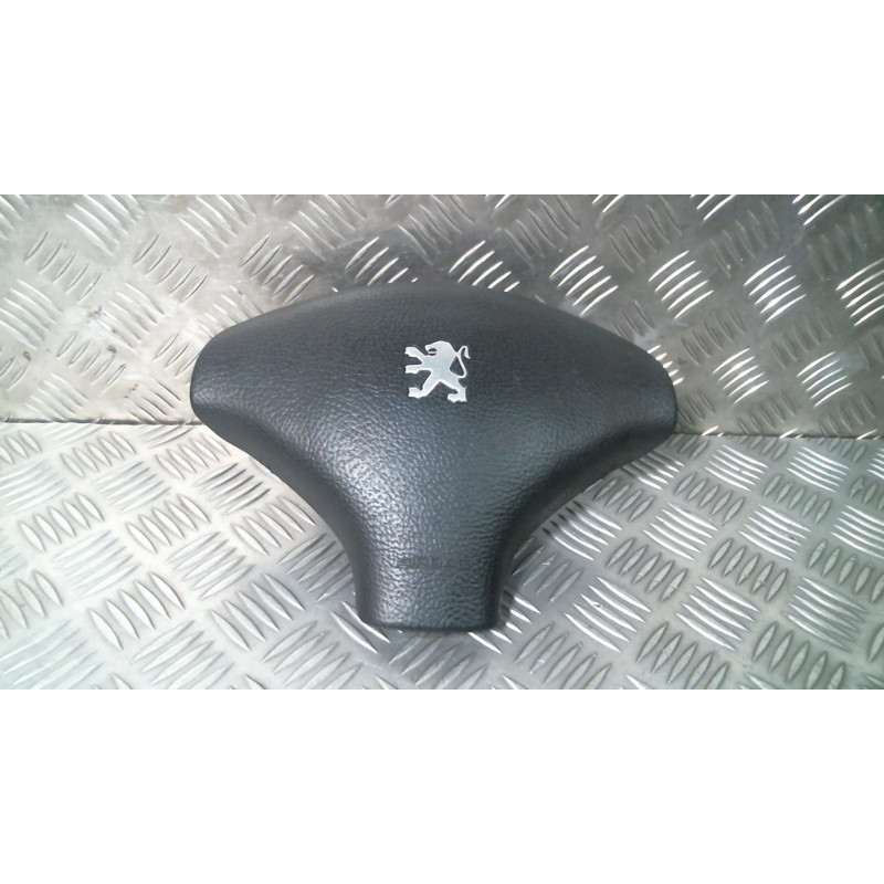 Air bag conducteur PEUGEOT 106 Photo n°1