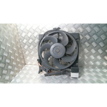 Moto ventilateur radiateur OPEL ZAFIRA B Photo n°1