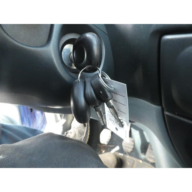 Serrure avant gauche RENAULT SCENIC 1 Photo n°5