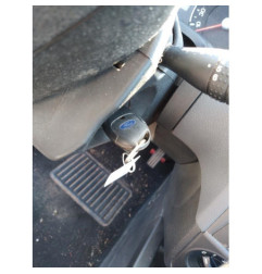 Pompe à carburant FORD FIESTA 5