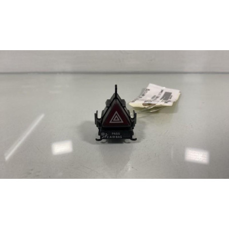 Bouton de warning MERCEDES CLASSE A 169