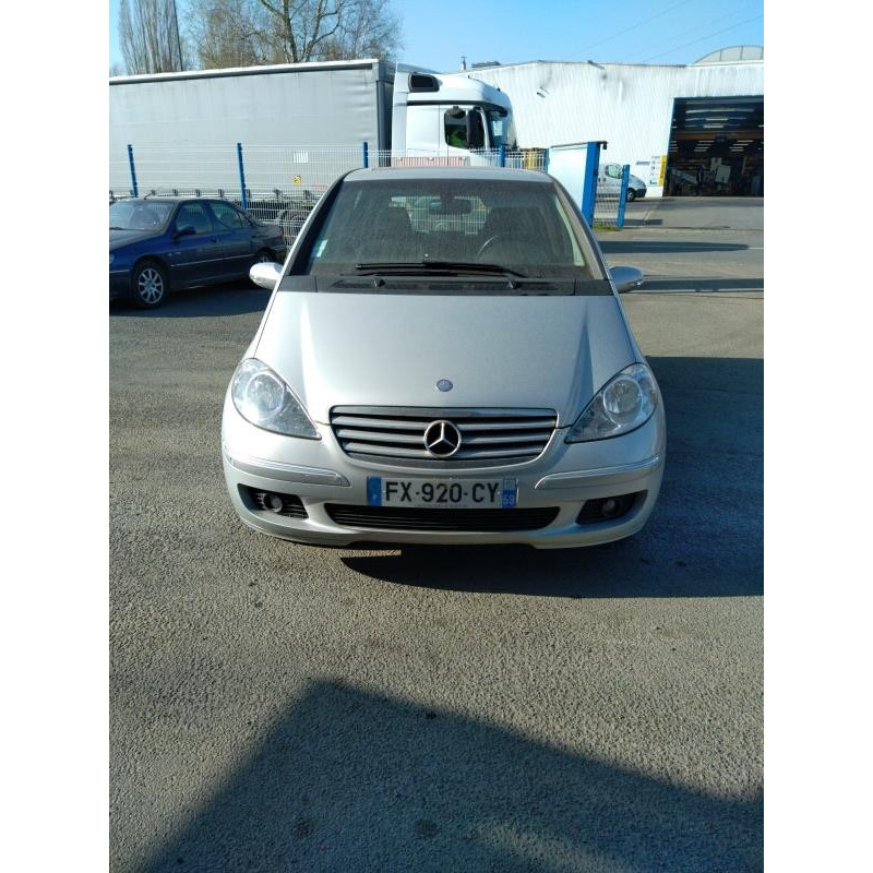 Bouton de warning MERCEDES CLASSE A 169 Photo n°9