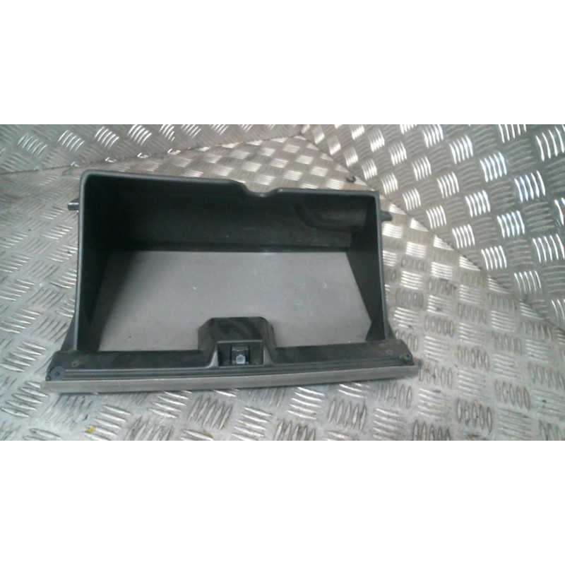 Boite a gants MAZDA DEMIO Photo n°2