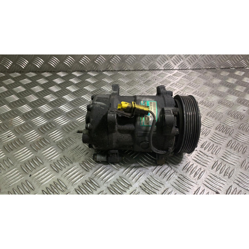 Compresseur clim CITROEN XSARA PICASSO Photo n°1