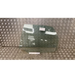 Vitre arriere gauche OPEL VECTRA B Photo n°1