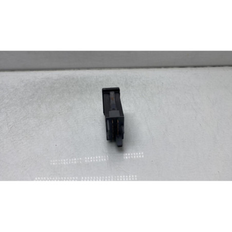 Bouton de warning VOLKSWAGEN PASSAT 4
