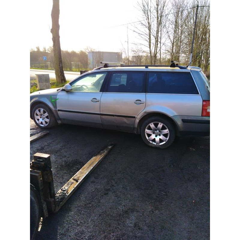 Serrure avant droit VOLKSWAGEN PASSAT 4 Photo n°6