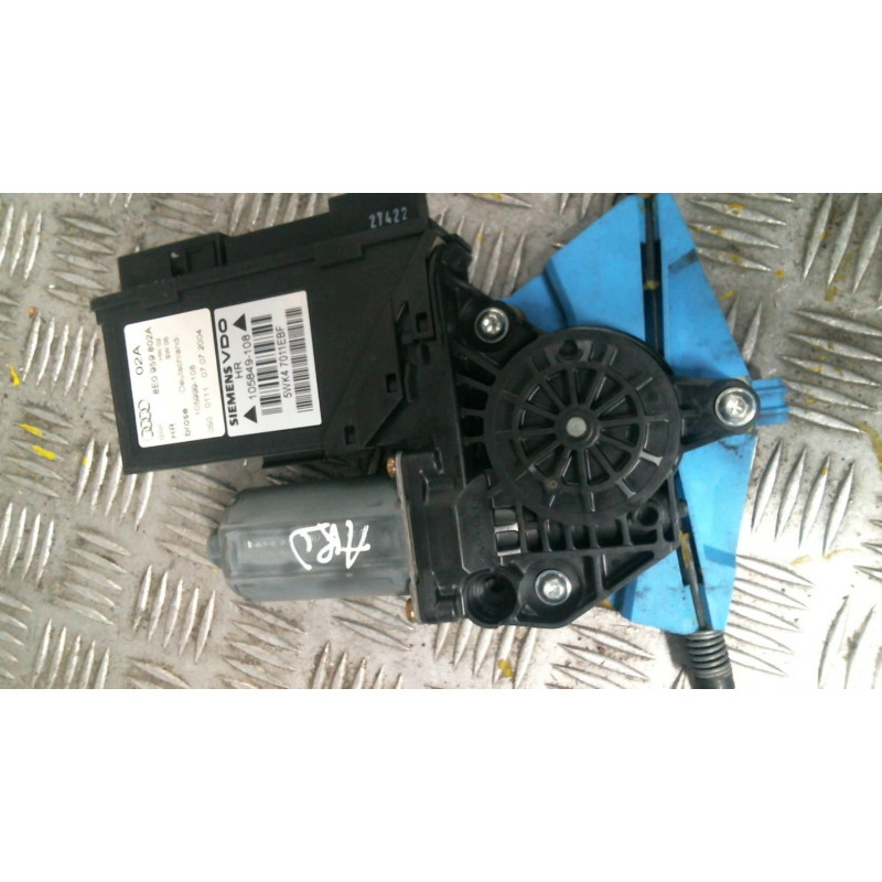 Leve vitre electrique arriere droit AUDI A4 2 Photo n°3