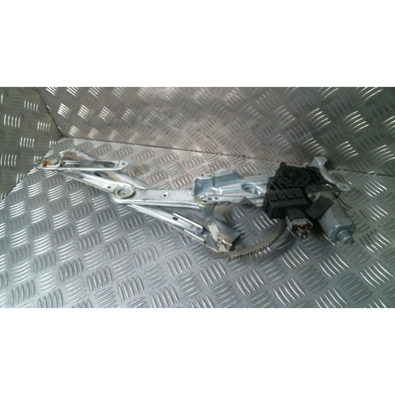 Leve vitre electrique avant gauche OPEL ASTRA G Photo n°2