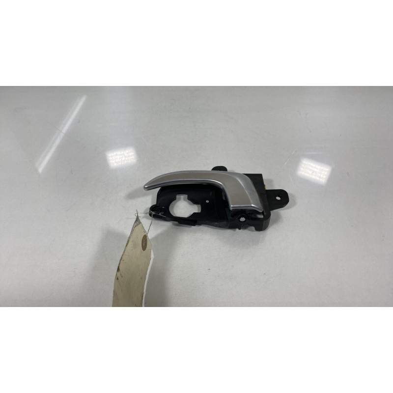 Poignee interieur arriere gauche HYUNDAI I 30 2 Photo n°3