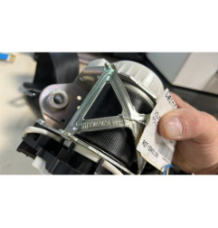Pretensionneur de ceinture avant droit VOLKSWAGEN POLO 5