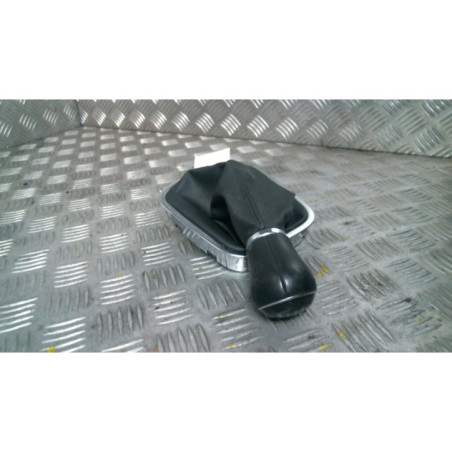 Pommeau de vitesses VOLKSWAGEN POLO 5