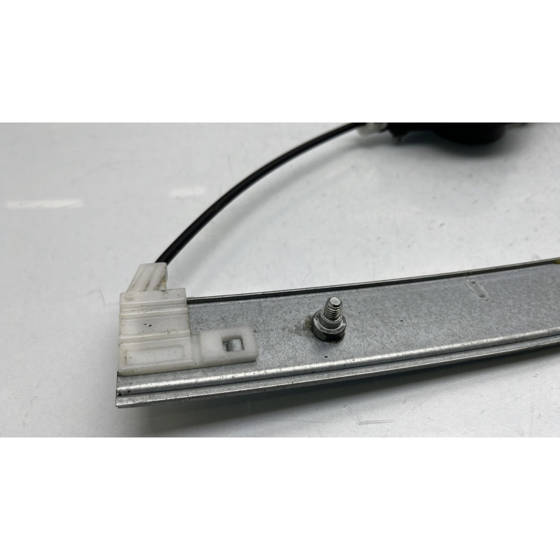 Leve vitre electrique arriere droit MAZDA 2 2 Photo n°3