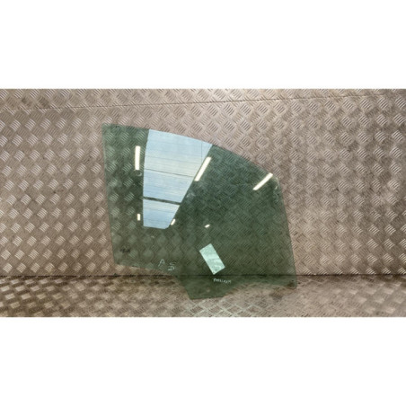 Vitre avant droit MERCEDES CLASSE A 168 Photo n°1