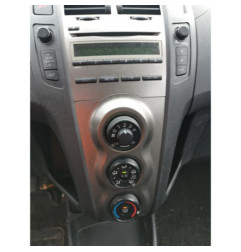 Capot TOYOTA YARIS 2