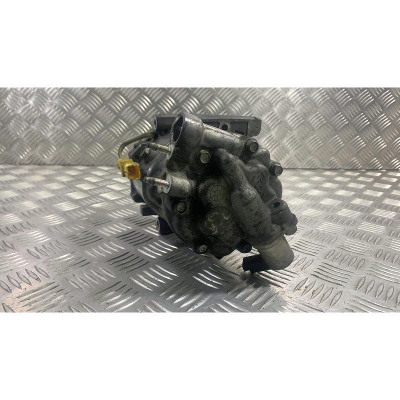 Compresseur clim CITROEN C5 1 Photo n°2