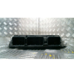 Calculateur moteur PEUGEOT 308 1