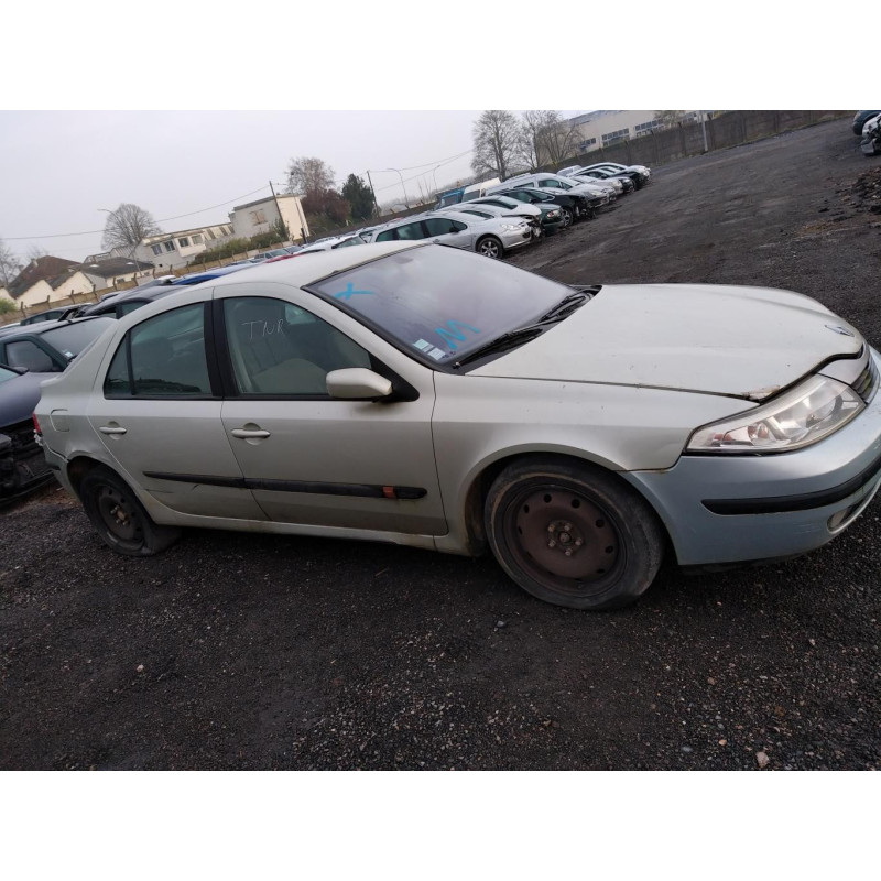 Feu arriere stop central RENAULT LAGUNA 2 Photo n°7