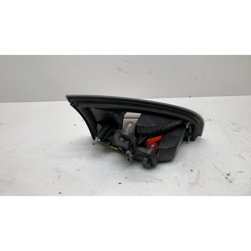 Feu arriere secondaire droit (feux) FORD S-MAX 1 Photo n°1