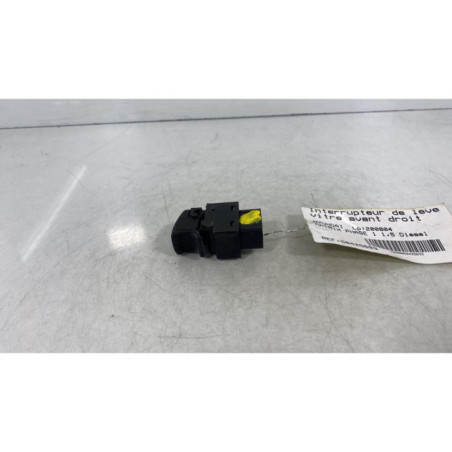 Interrupteur de leve vitre avant droit HYUNDAI MATRIX Photo n°1