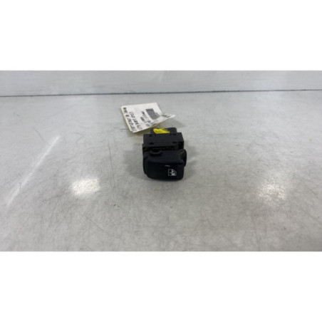 Interrupteur de leve vitre avant droit HYUNDAI MATRIX