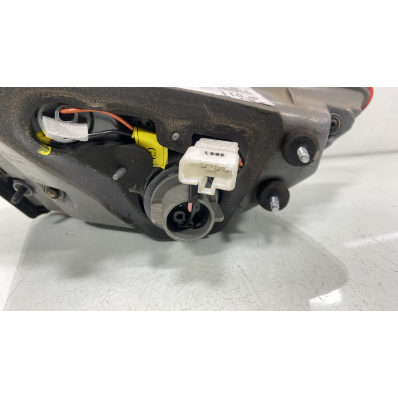 Feu arriere secondaire droit (feux) HYUNDAI I 30 2 Photo n°3