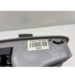 Eclairage de plafonnier HYUNDAI I 30 2