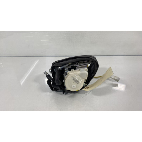 Pretensionneur de ceinture arriere gauche RENAULT CLIO 3