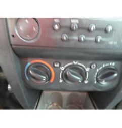 Eclairage de plafonnier RENAULT CLIO 2