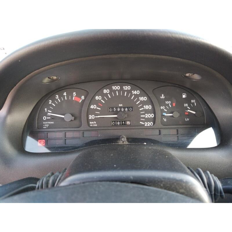 Feu arriere principal droit (feux) OPEL ASTRA F Photo n°9