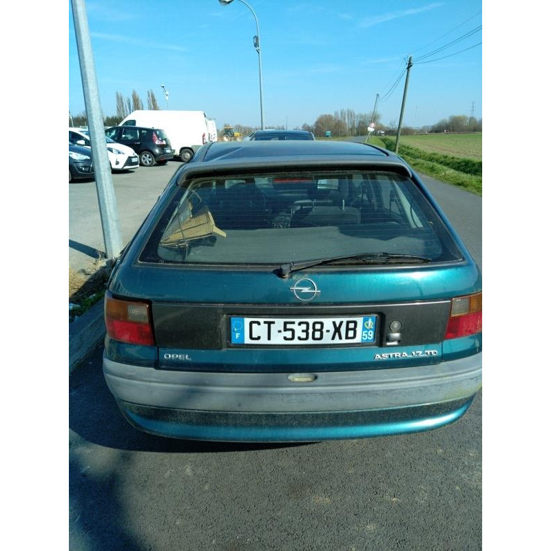 Feu arriere principal droit (feux) OPEL ASTRA F Photo n°11
