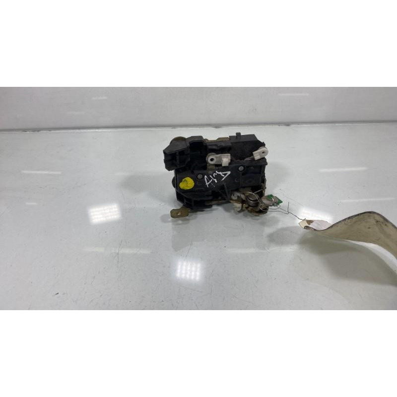 Serrure avant droit RENAULT CLIO 1 Photo n°1