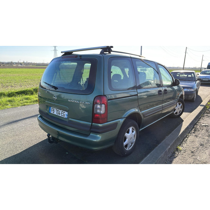 Aile avant gauche OPEL SINTRA Photo n°5