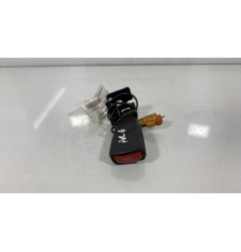 Attache ceinture arriere gauche VOLVO S 40 2