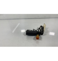 Attache ceinture arriere gauche VOLVO S 40 2