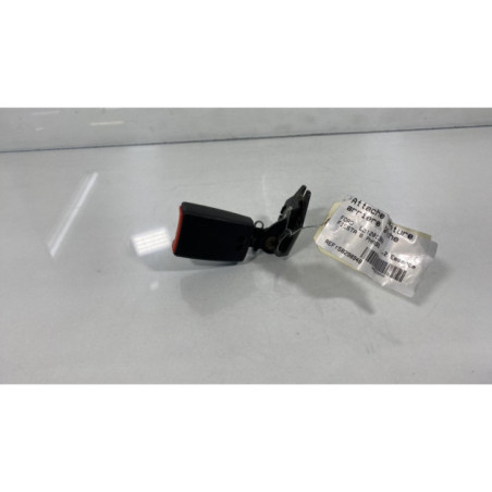 Attache ceinture arriere gauche FORD FIESTA 6