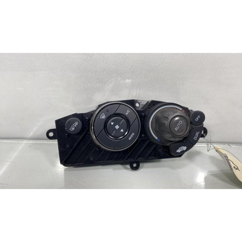 Commande chauffage HONDA CIVIC 8 Photo n°2