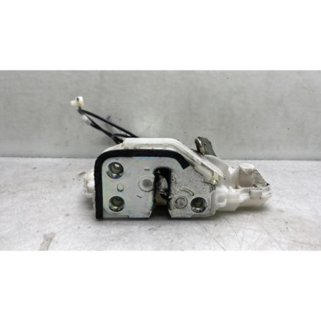 Serrure avant droit HONDA CIVIC 8