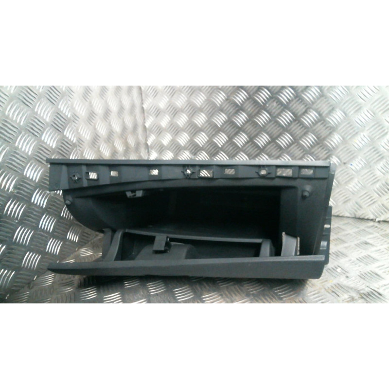 Boite a gants RENAULT MEGANE 3 Photo n°1